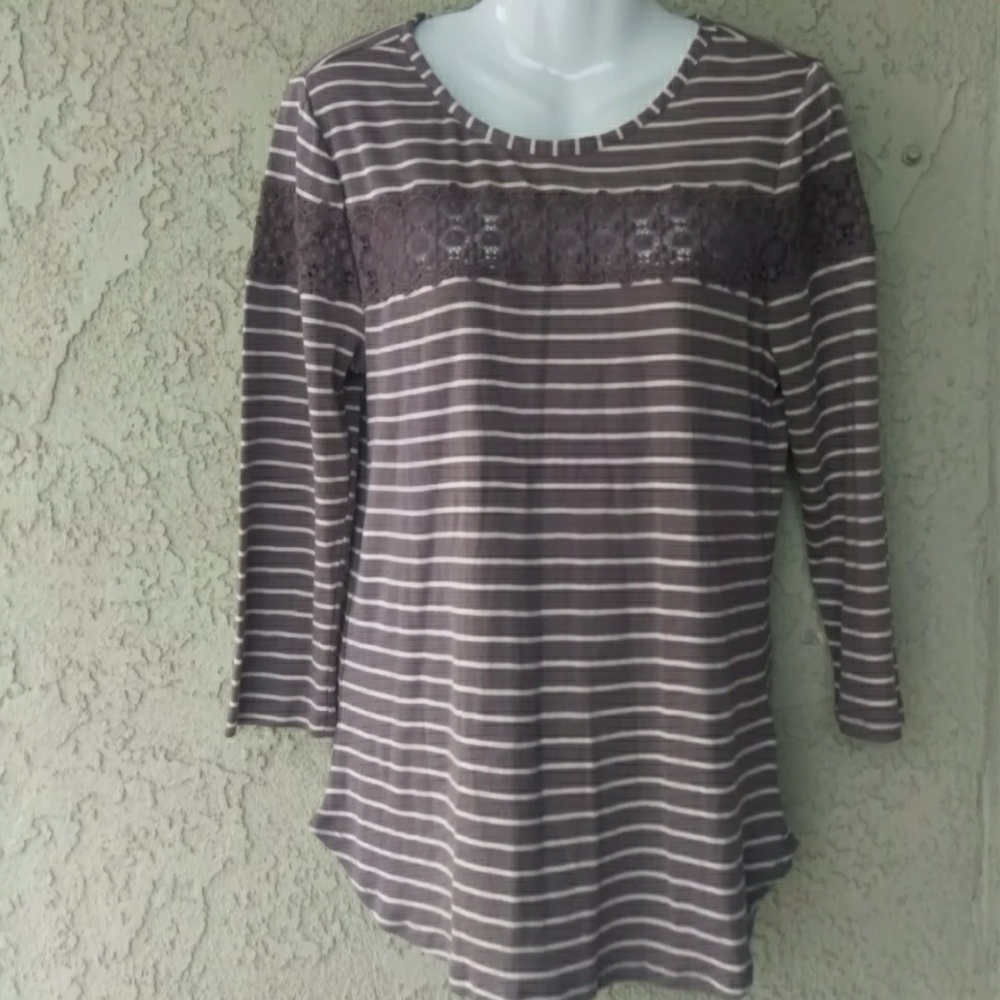 LC Lauren Conrad brown lace top striped blouse exc